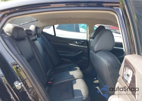 2017 Nissan Maxima 3.5 Sr from USA, damaged, VIN 1N4AA6AP3HC416334